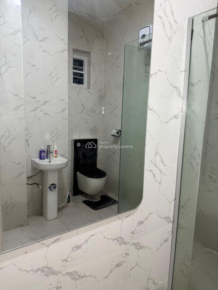 Luxury 3 Bedroom Triplex Apartment with Ps5 Available, Agungi, Lekki, Lagos, Flat / Apartment Short Let