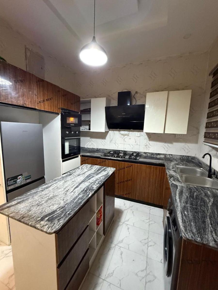 Luxury 3 Bedroom Triplex Apartment with Ps5 Available, Agungi, Lekki, Lagos, Flat / Apartment Short Let