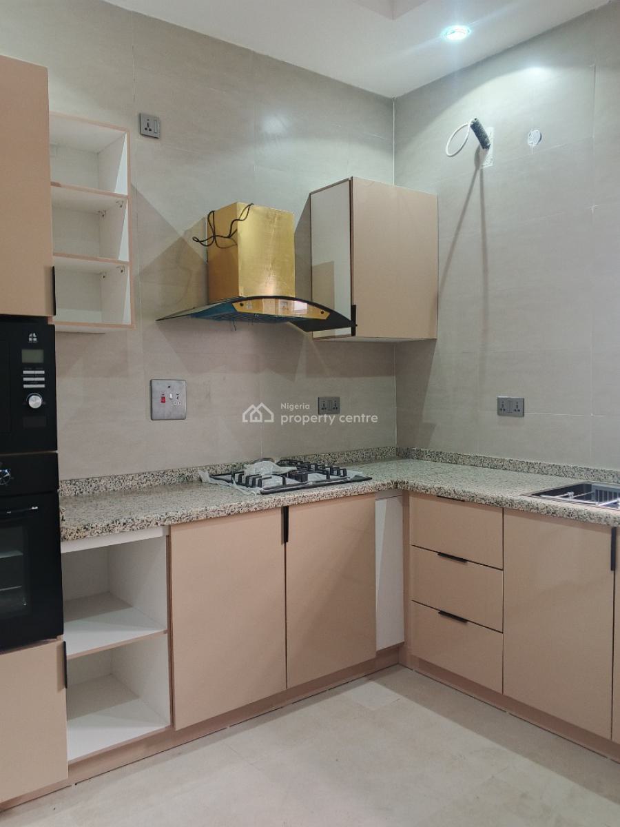 2 Bedroom Flat Available in a Highbrow Area, Off  Obafemi Awolowo Way, Ikeja, Lagos, Flat / Apartment for Rent