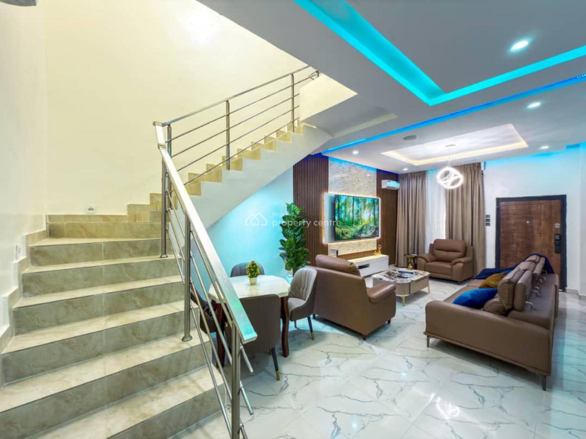 Luxury 3 Bedroom Apartment with Pool, Ps5 and Gym Available, Ajah, Lagos, Flat / Apartment Short Let