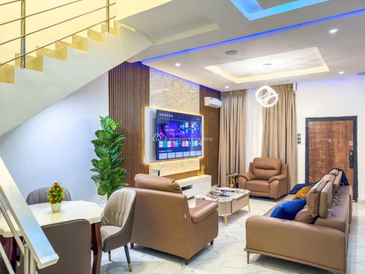 Luxury 3 Bedroom Apartment with Pool, Ps5 and Gym Available, Ajah, Lagos, Flat / Apartment Short Let