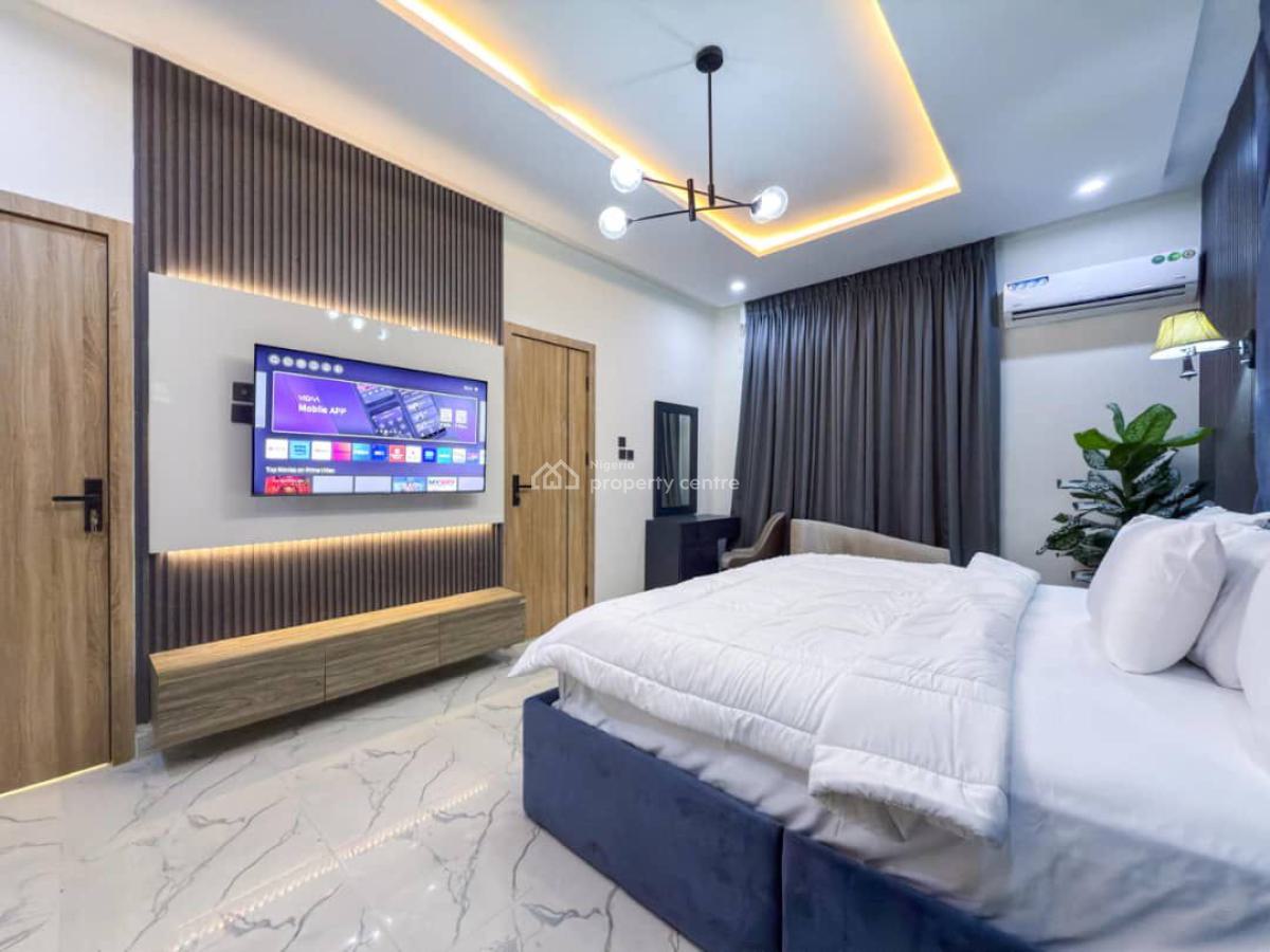 Luxury 3 Bedroom Apartment with Pool, Ps5 and Gym Available, Ajah, Lagos, Flat / Apartment Short Let