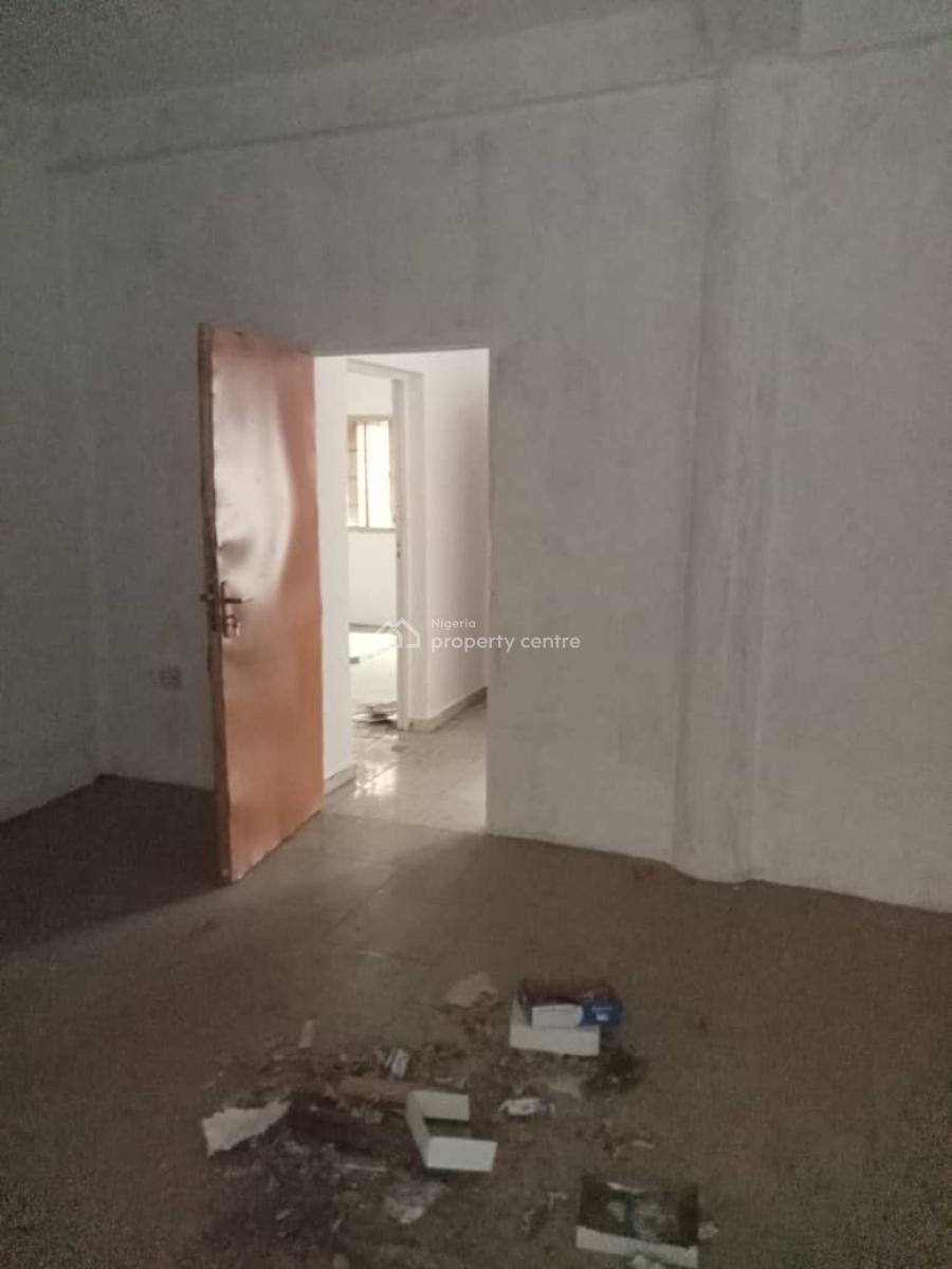 Newly Renovated 2bedroom Flat at Ogba Ikeja, Off College Road Ogba Ikeja Lagos, Ogba, Ikeja, Lagos, Flat / Apartment for Rent