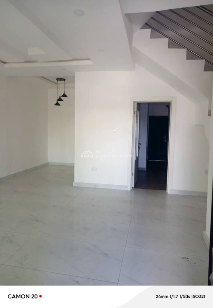 Cozy and Adorable 4 Bedroom Duplex with Bq, Ikate, Lekki, Lagos, Semi-detached Bungalow for Rent