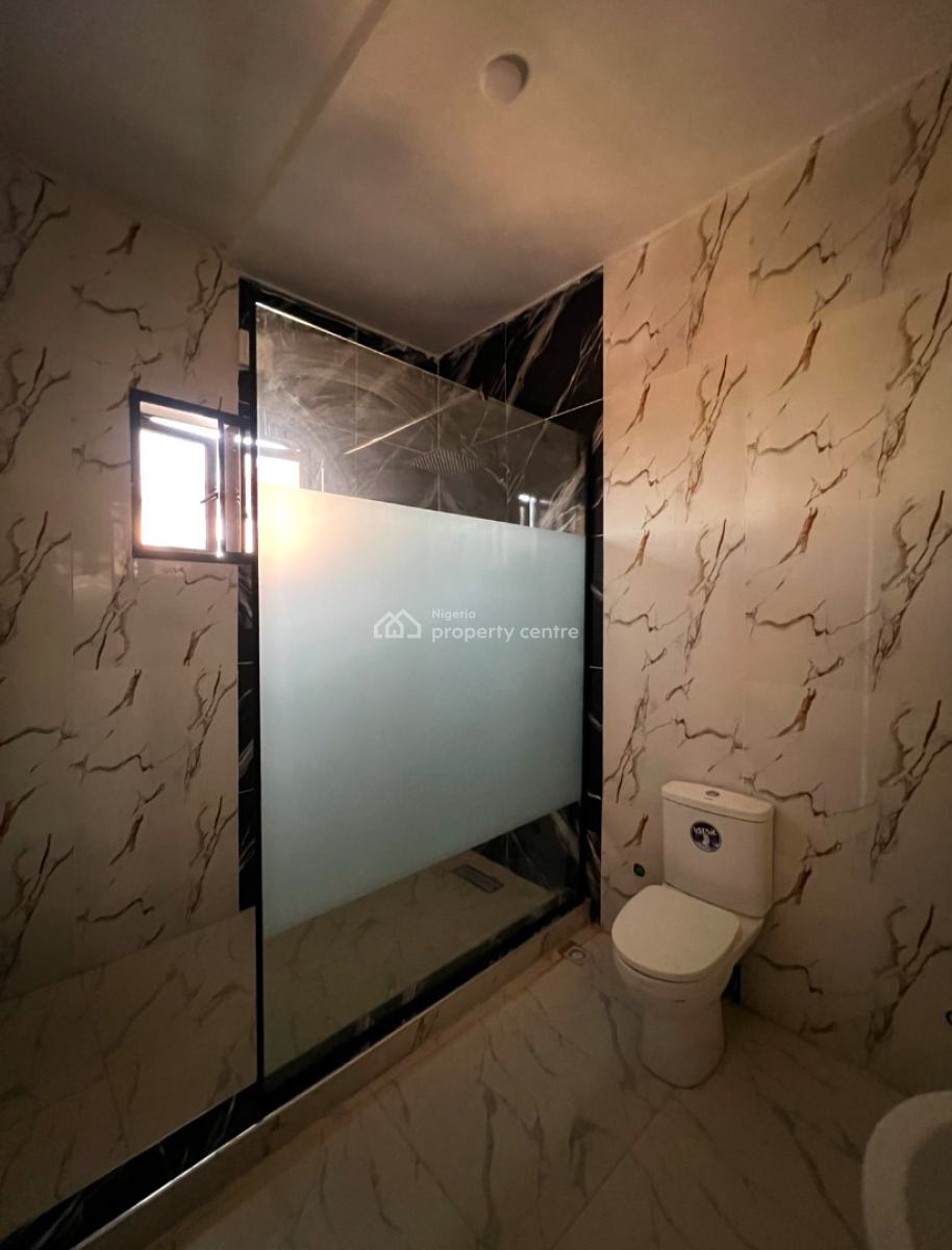 4 Bedroom Terrace with Bq, Guzape District, Abuja, Terraced Duplex for Sale