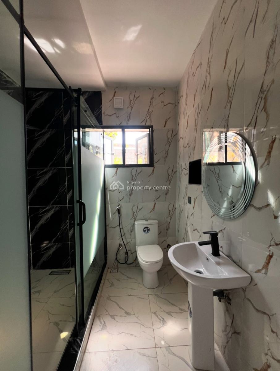 4 Bedroom Terrace with Bq, Guzape District, Abuja, Terraced Duplex for Sale