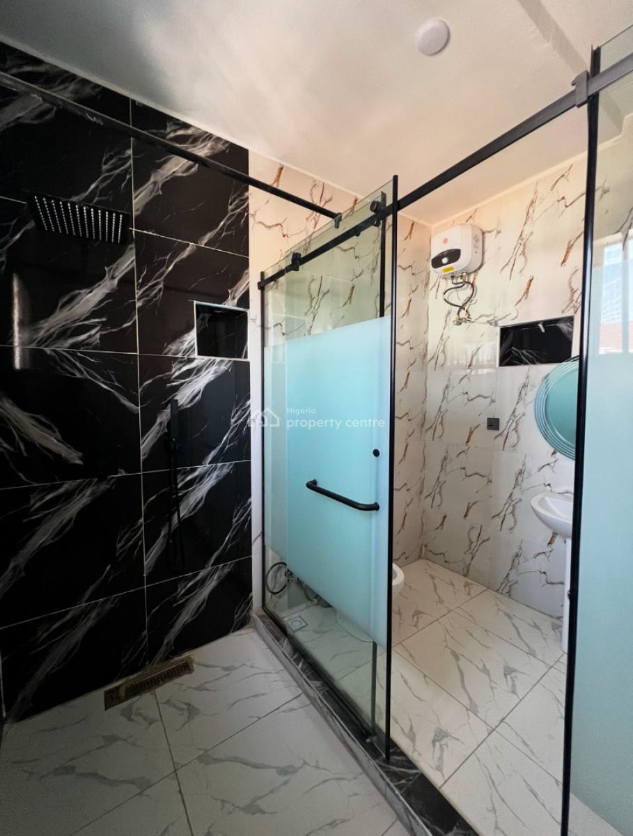 4 Bedroom Terrace with Bq, Guzape District, Abuja, Terraced Duplex for Sale