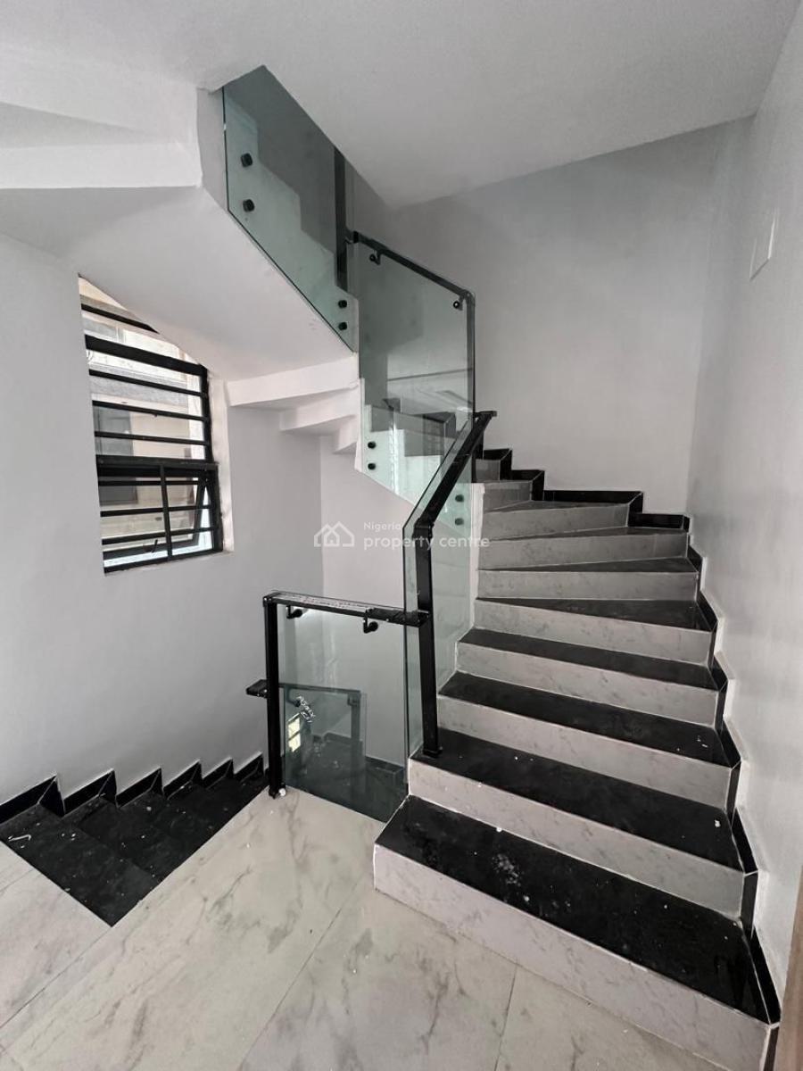 a Tastefully Built 4 Bedroom Terrace Duplex, Lekki Phase 1, Lekki, Lagos, Terraced Duplex for Sale