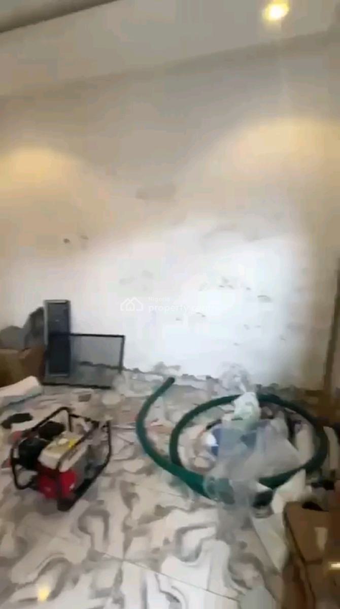 a Tastefully Finished and Standard Roomself Con, Upstairs, Mafowoku Street, Akoka, Yaba, Lagos, Self Contain (single Rooms) for Rent