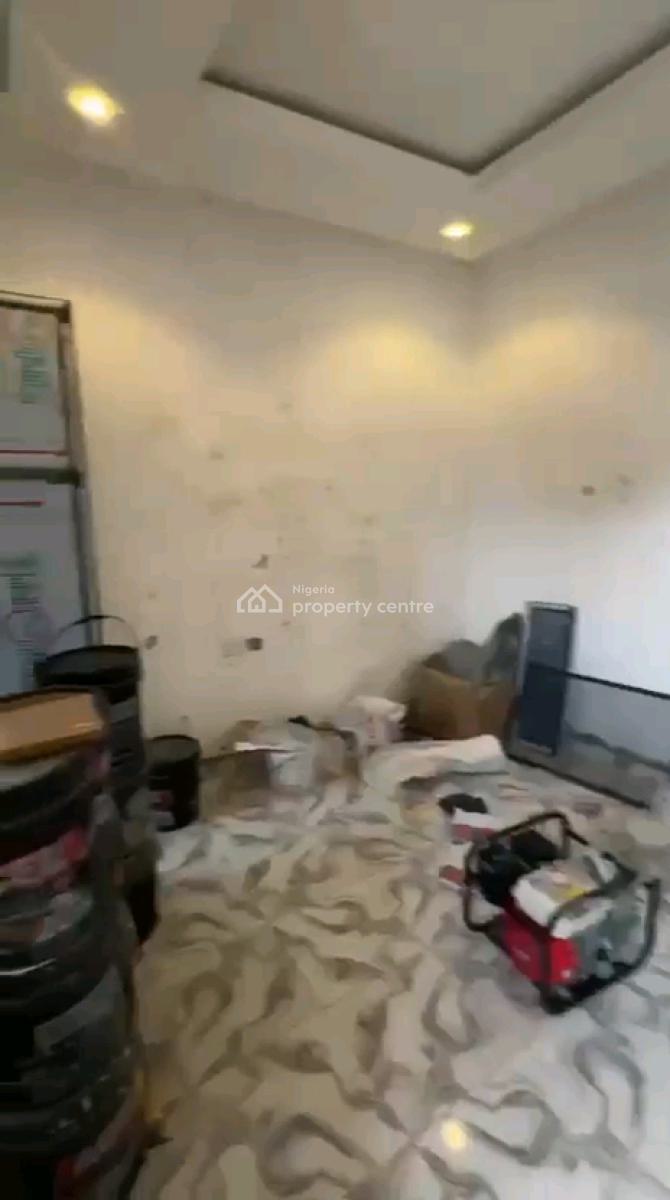 a Tastefully Finished and Standard Roomself Con, Upstairs, Mafowoku Street, Akoka, Yaba, Lagos, Self Contain (single Rooms) for Rent