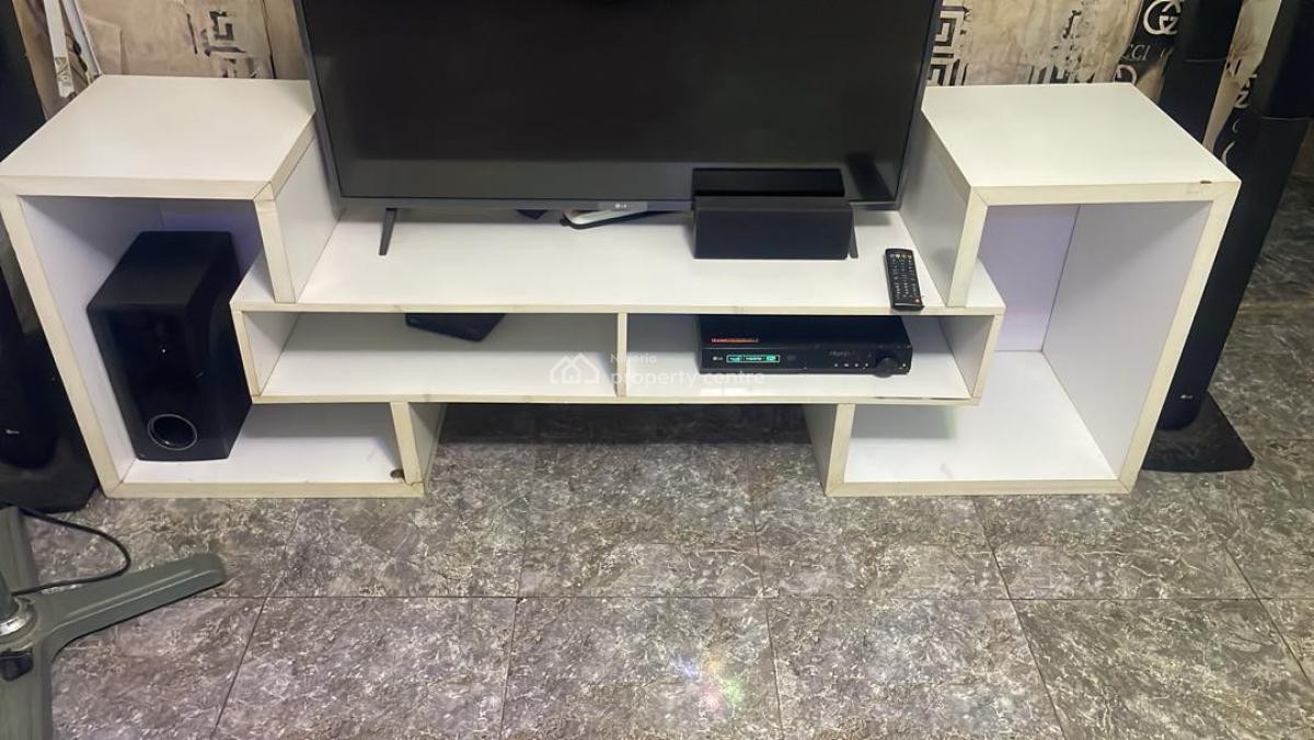 3 Bedroom Apartment in a Serene Environment in a Prime Estate, Gra Phase 2, Magodo, Lagos, House for Rent