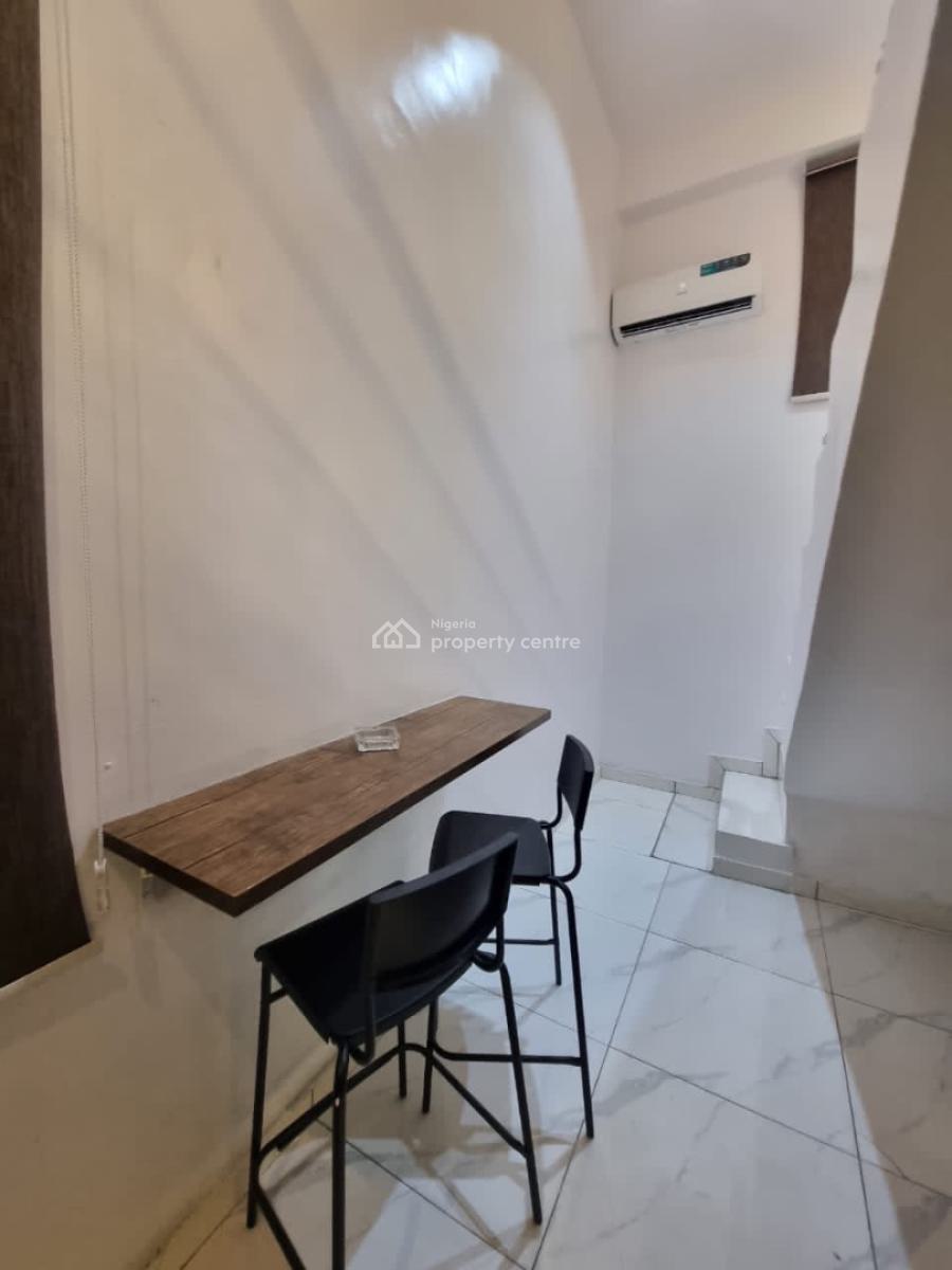 Lux Studio Apartment, Admiralty, Lekki Phase 1, Lekki, Lagos, Flat / Apartment Short Let