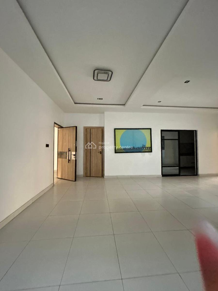 2-bedroom Apartment, Ologolo, Lekki, Lagos, Flat / Apartment for Sale