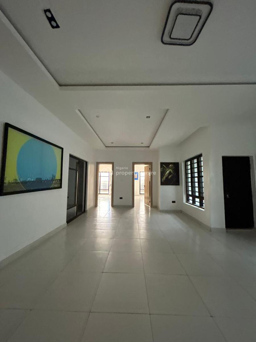 2-bedroom Apartment, Ologolo, Lekki, Lagos, Flat / Apartment for Sale