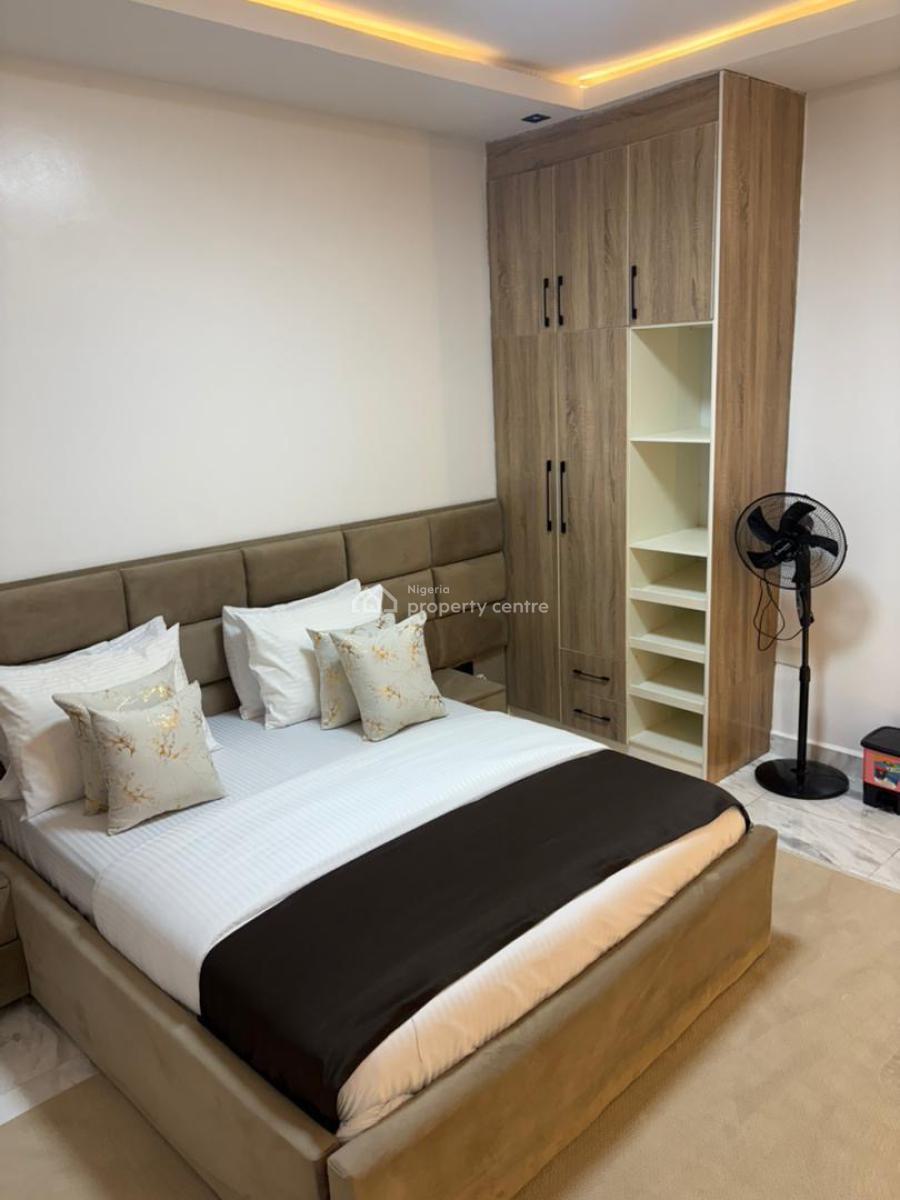 Beautifully Furnished Luxurious 2bedroom Self Compound with Snooker &, Lekki Phase 1, Lekki, Lagos, Flat / Apartment Short Let