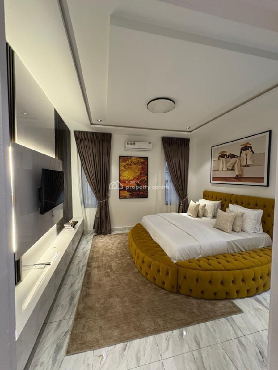 Beautifully Furnished Luxurious 2bedroom Self Compound with Snooker &, Lekki Phase 1, Lekki, Lagos, Flat / Apartment Short Let