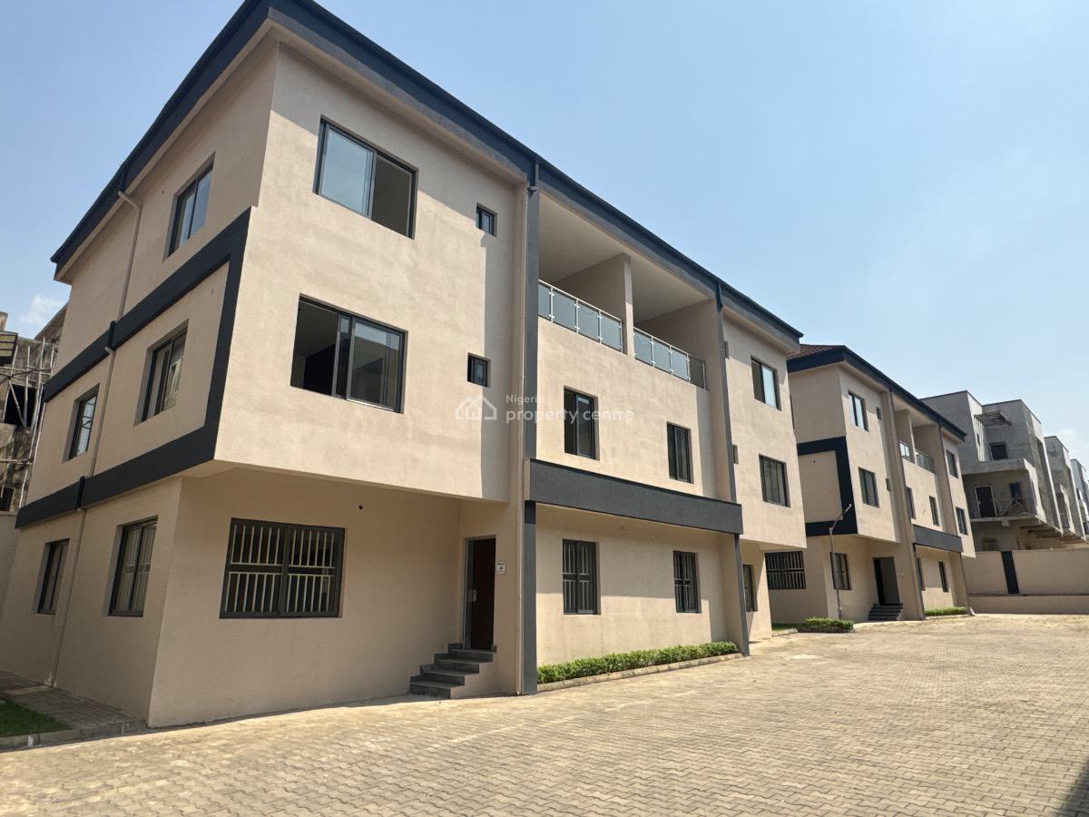 a Well Built 5 Bedroom Seni Detached Duplex with a Room. Q Available, Mabushi Abuja, Mabushi, Abuja, Semi-detached Duplex for Sale
