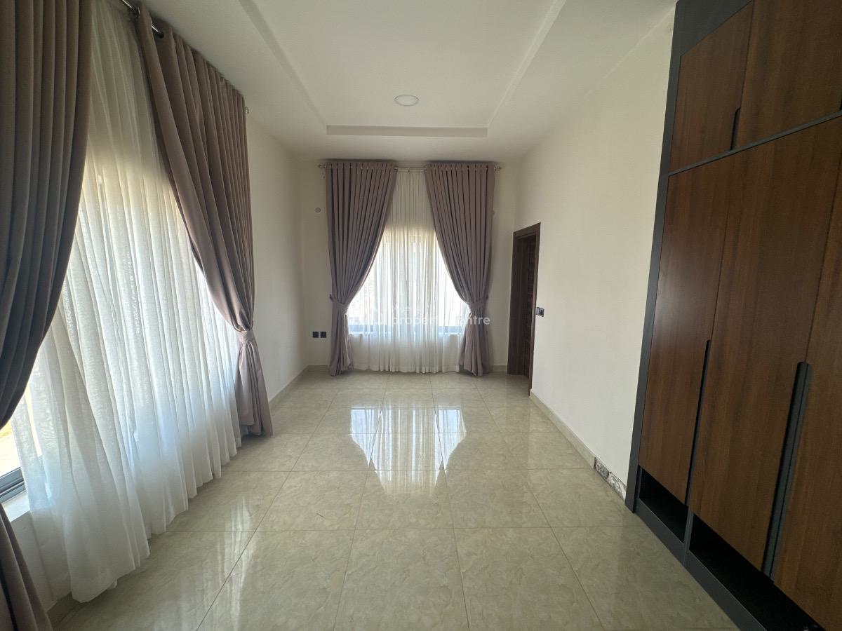 a Well Built 5 Bedroom Seni Detached Duplex with a Room. Q Available, Mabushi Abuja, Mabushi, Abuja, Semi-detached Duplex for Sale