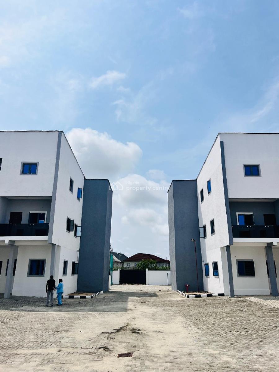 Golden Apartments in an Estate, Monastery Road, Sangotedo, Ajah, Lagos, Flat / Apartment for Sale