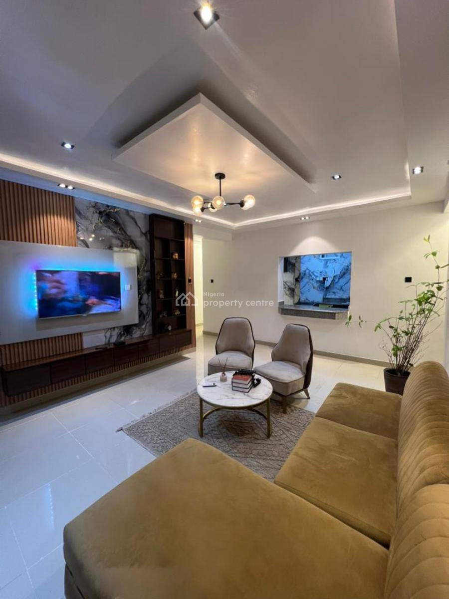 Opulent 3 Bedrooms! Apartment Located in Agungi, Osapa, Lekki, Lagos, Flat / Apartment Short Let