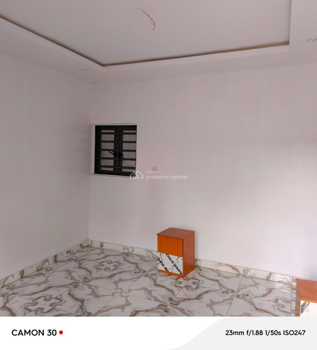 Tastefully Finished Mini Flat in Bucknor Estate, Close to Ago Palace Way Via Community Bridge, Isolo, Lagos, Mini Flat (room and Parlour) for Rent