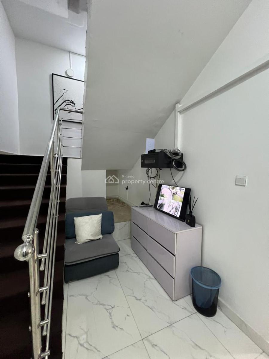 Book Luxury 3 Bedroom Apartment in a Serene Environment, Jabi, Abuja, Flat / Apartment Short Let