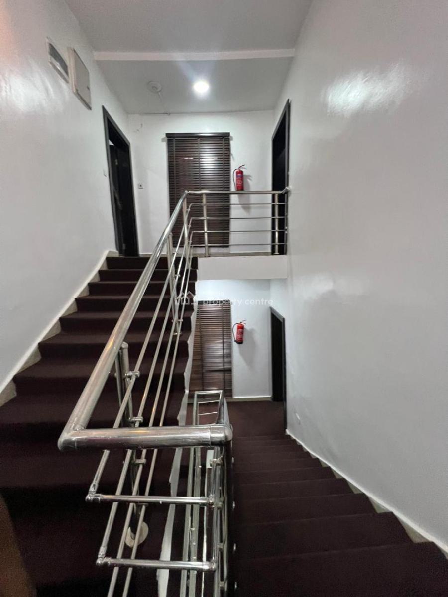 Book Luxury 3 Bedroom Apartment in a Serene Environment, Jabi, Abuja, Flat / Apartment Short Let