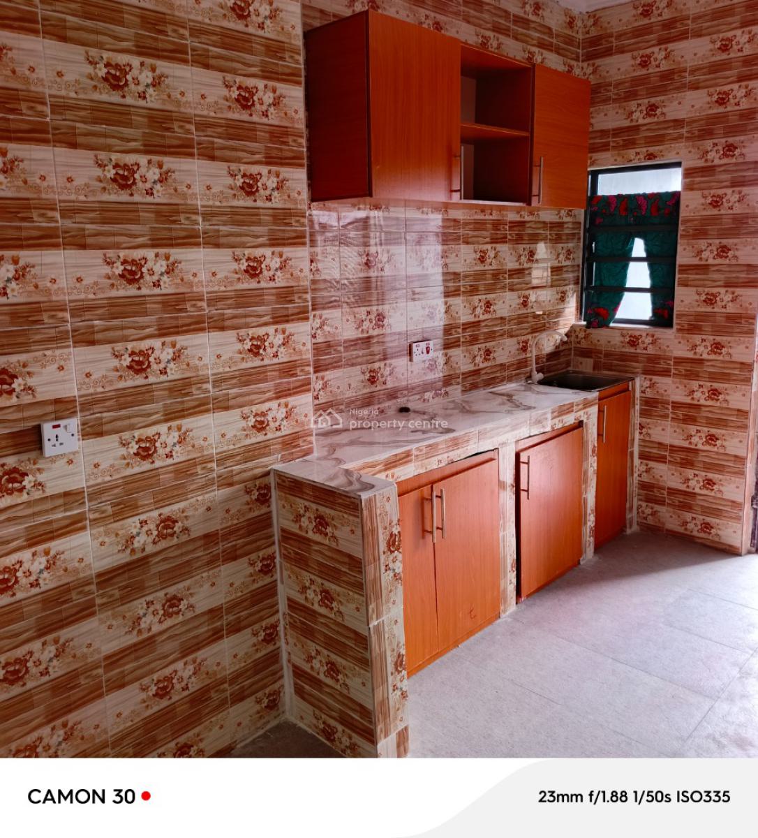 Cheapest 2 Bedroom Flat in Bucknor Estate, Isolo, Lagos, Flat / Apartment for Rent