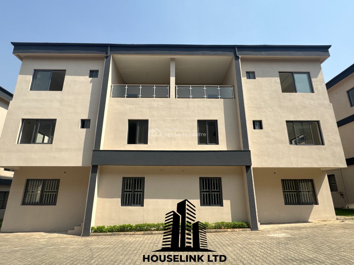 a Well Built 5 Bedroom Semi Detached Duplex with a Room Bq Available, Mabushi Abuja, Mabushi, Abuja, Semi-detached Duplex for Sale