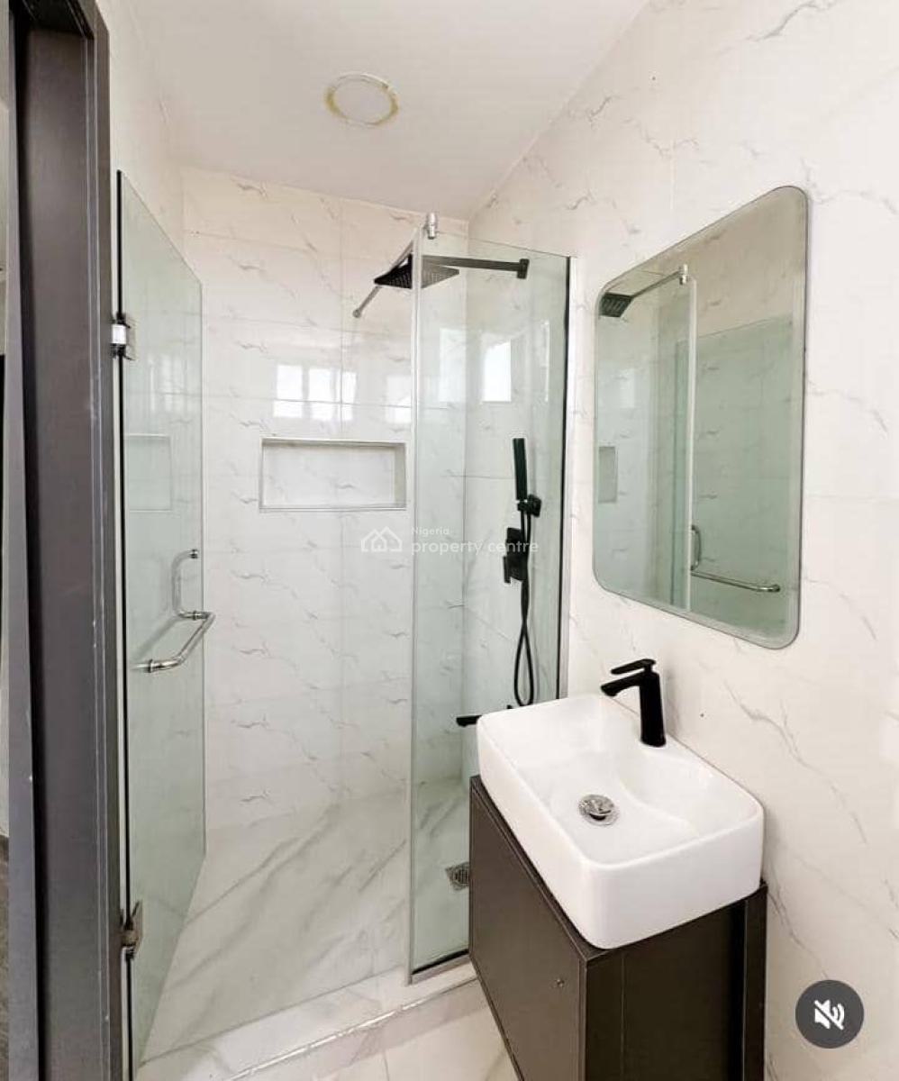 3 Bedroom Luxury Apartments +swimming Pool, Lekki Phase 1, Lekki, Lagos, Flat / Apartment for Rent