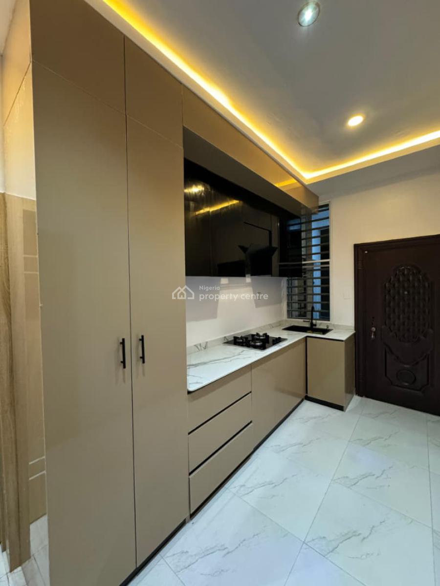 Beautiful 2 Bedroom Apartment with a Private Cinema and Ps5, Lekki Phase 1, Lekki, Lagos, Flat / Apartment Short Let