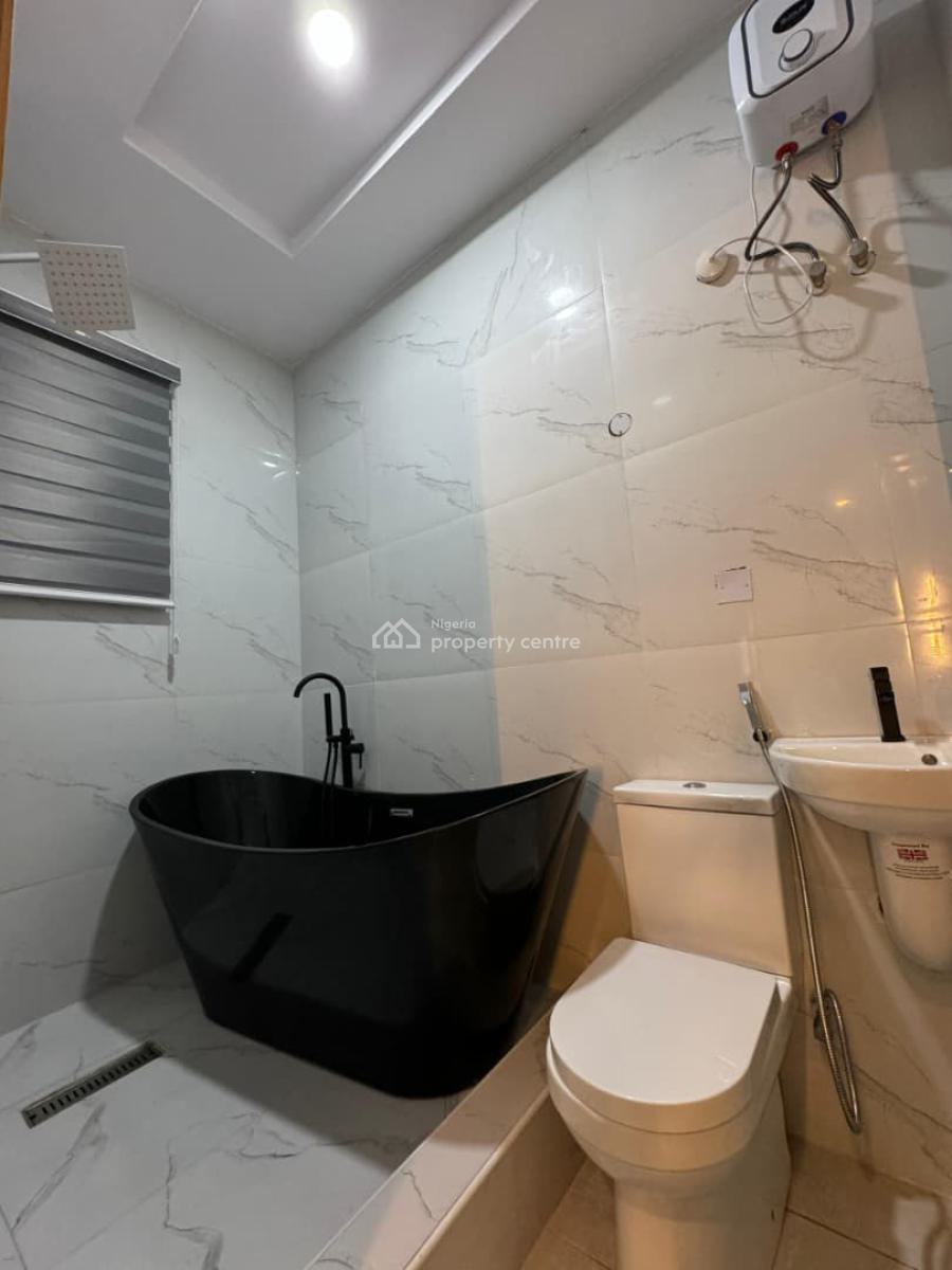 Beautiful 2 Bedroom Apartment with a Private Cinema and Ps5, Lekki Phase 1, Lekki, Lagos, Flat / Apartment Short Let