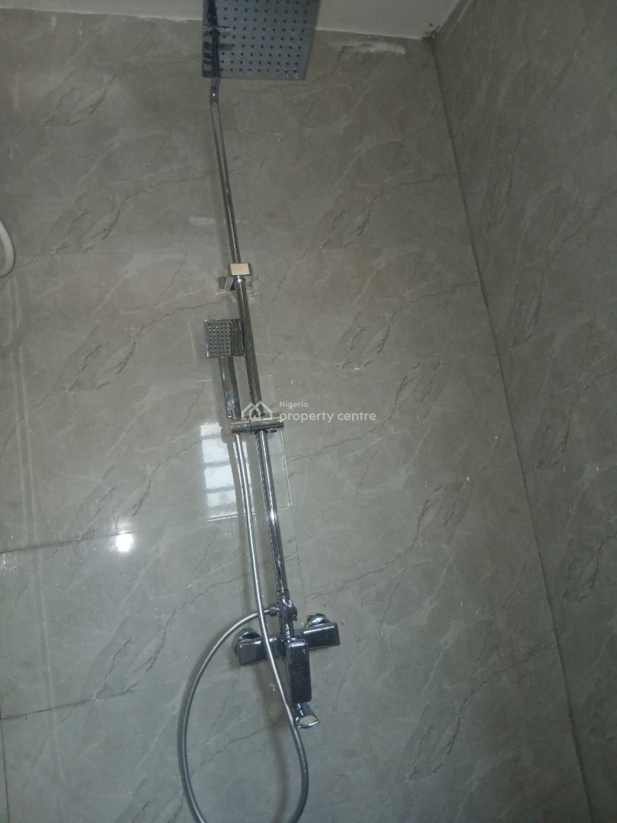 New Luxury 2 Bedrooms, Yaba, Lagos, Flat / Apartment for Rent