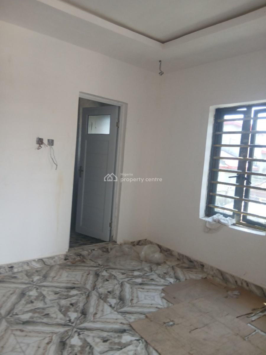 New Luxury 2 Bedrooms, Yaba, Lagos, Flat / Apartment for Rent