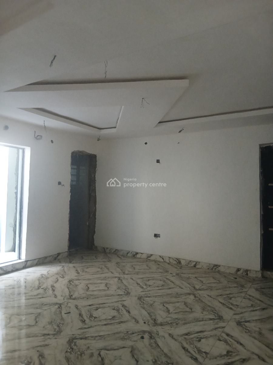 New Luxury 2 Bedrooms, Yaba, Lagos, Flat / Apartment for Rent