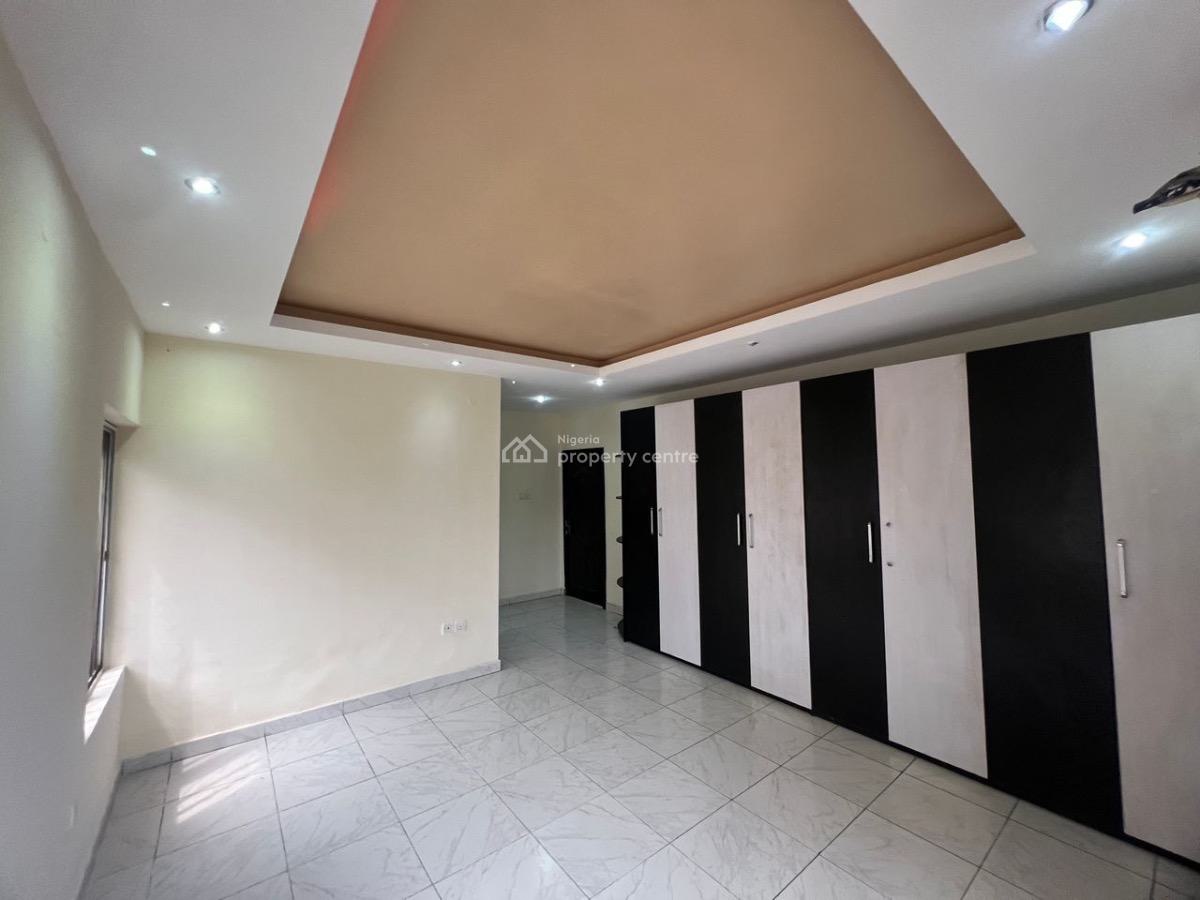 Clean 3bedroom Flat with Bq, Igbo Efon, Lekki, Lagos, Flat / Apartment for Rent