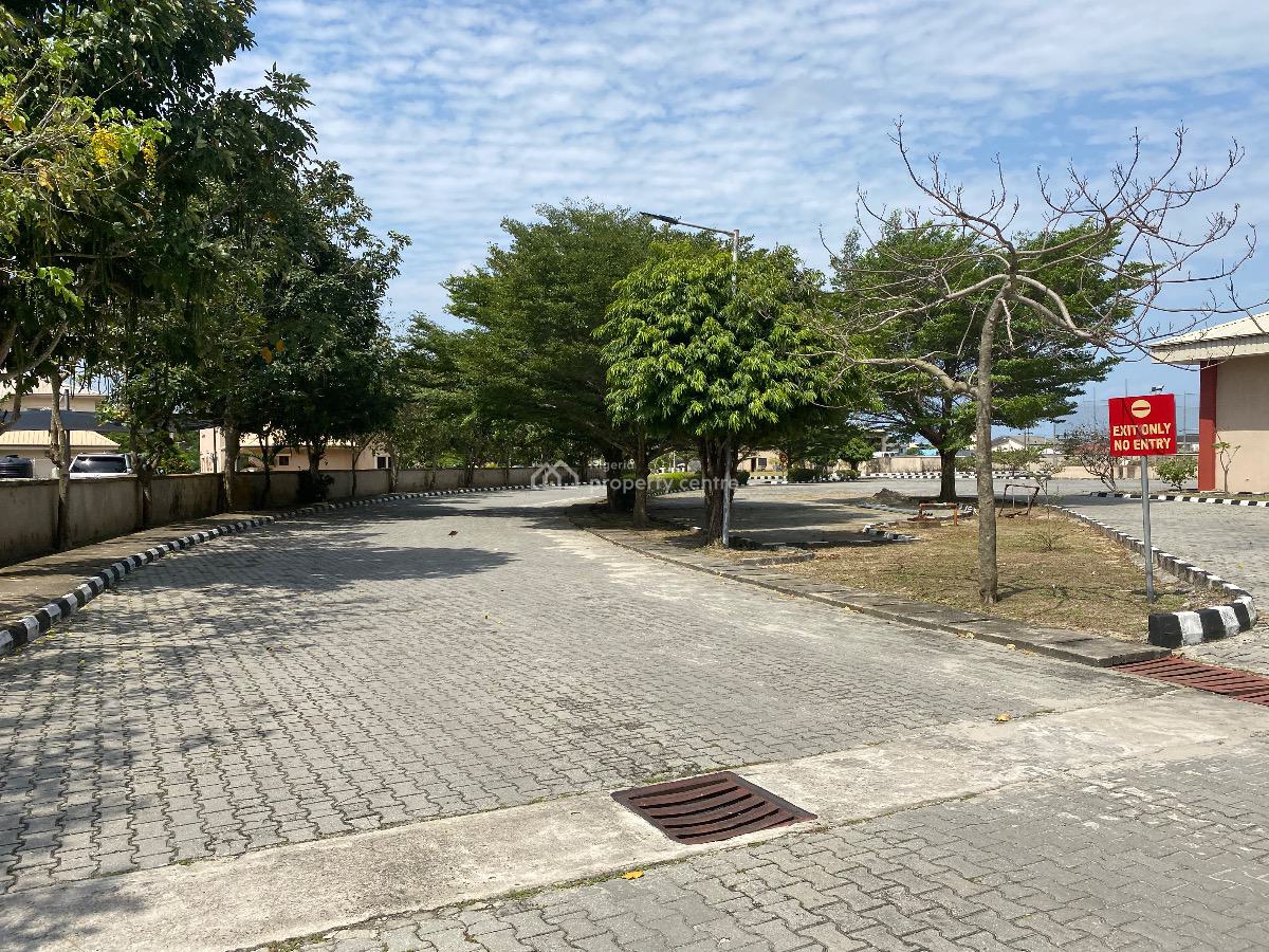 900sqm Land  for S a L E, Emerald Housing Estate, Vgc, Lekki, Lagos, Residential Land for Sale
