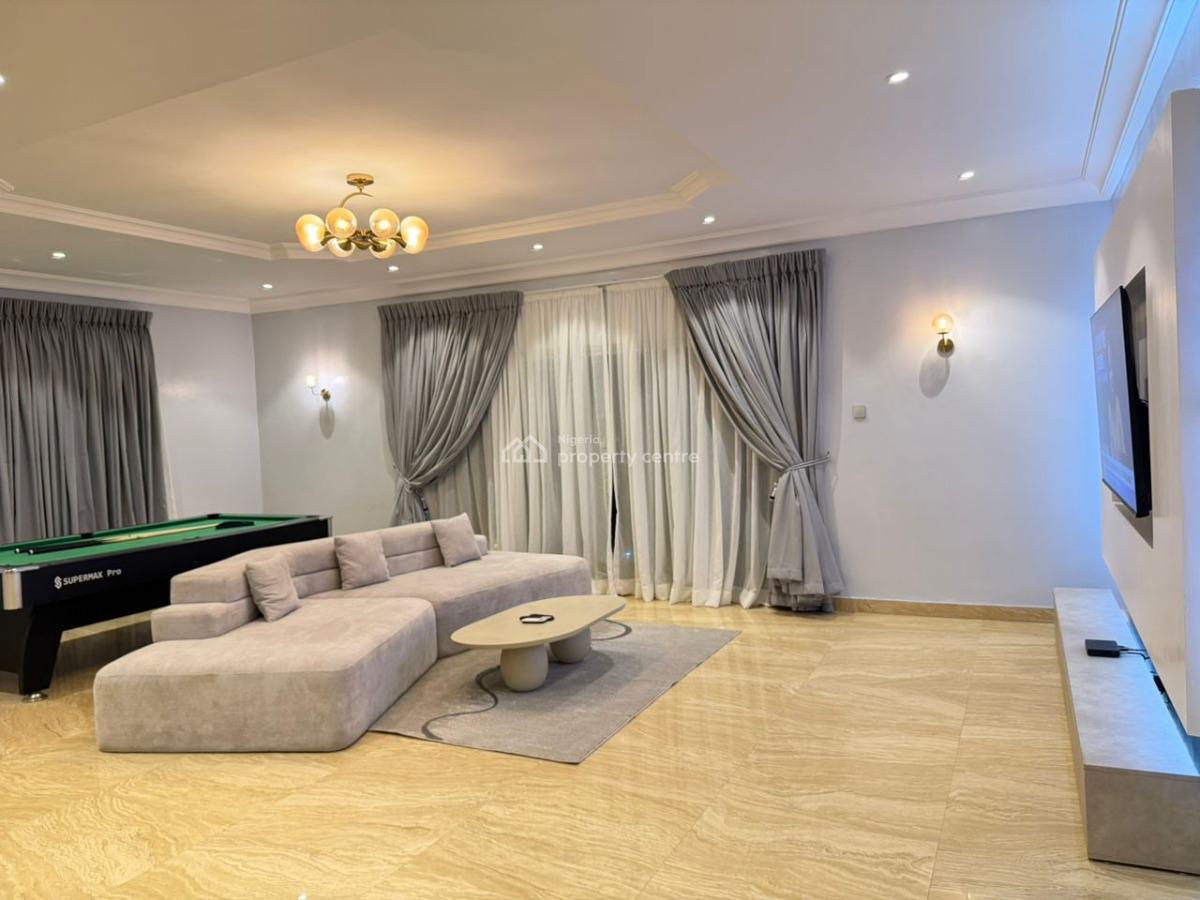 Luxury 3-bedroom Apartment  with Pool, Parkview, Ikoyi, Lagos, Flat / Apartment Short Let