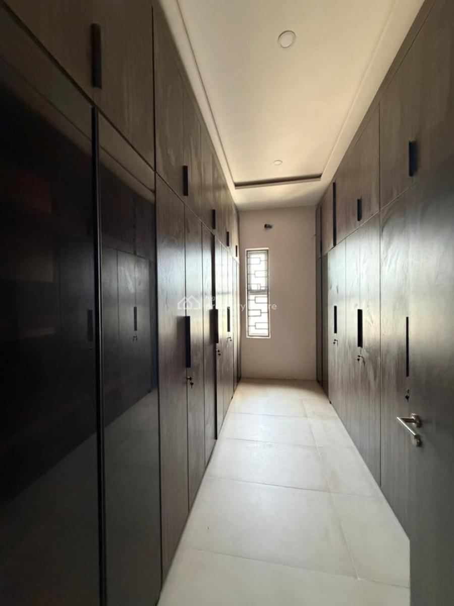 Fully Detached Duplex with 3bqs, Automated Locks, Solar and Acs Inst, Guzape, Guzape District, Abuja, Detached Duplex for Sale