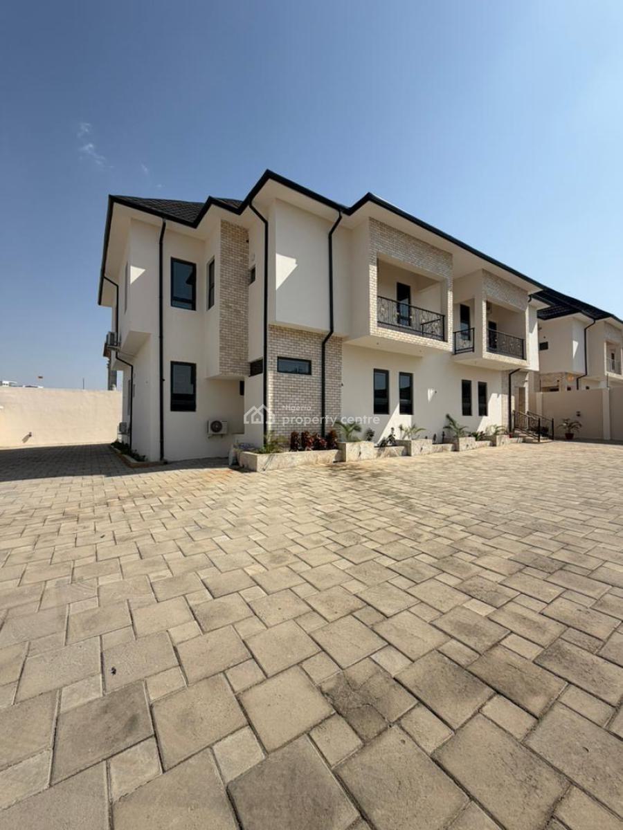 Fully Detached Duplex with 3bqs, Automated Locks, Solar and Acs Inst, Guzape, Guzape District, Abuja, Detached Duplex for Sale