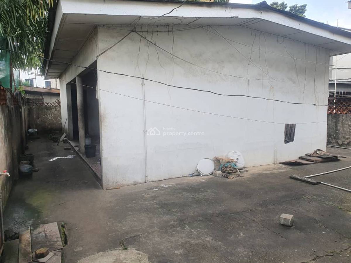 1200sqm  2nos 5-bedroom Detached Houses on 2 Contiguous Plots of Land, 1200sqm @ Alaka Estate, Surulere ( Both Can Be Sold Separately), Yaba, Lagos, House for Sale