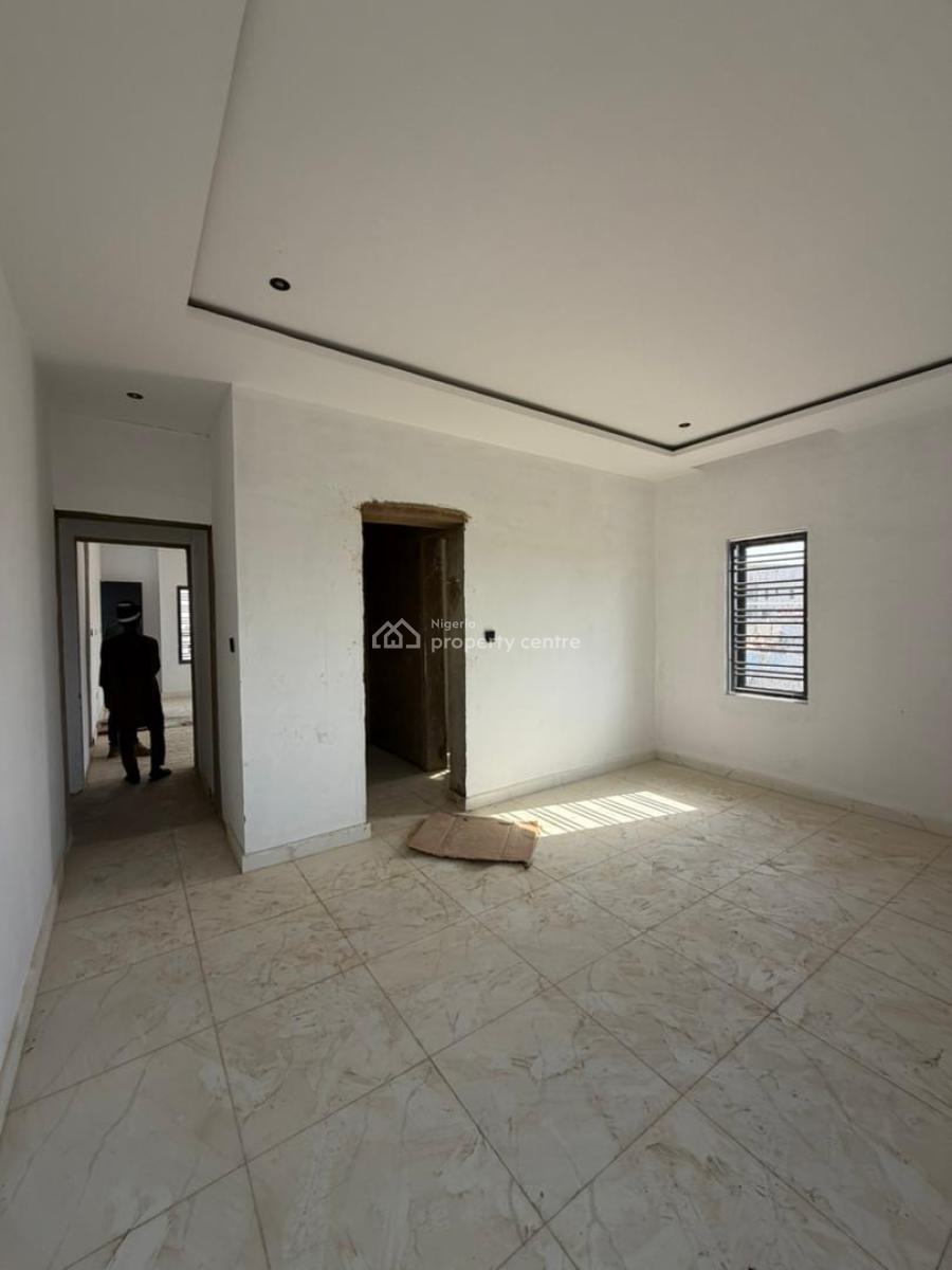 Luxury 3bedroom Flat with Bq on Ground Floor, Main Wuye, Wuye, Abuja, Flat / Apartment for Sale