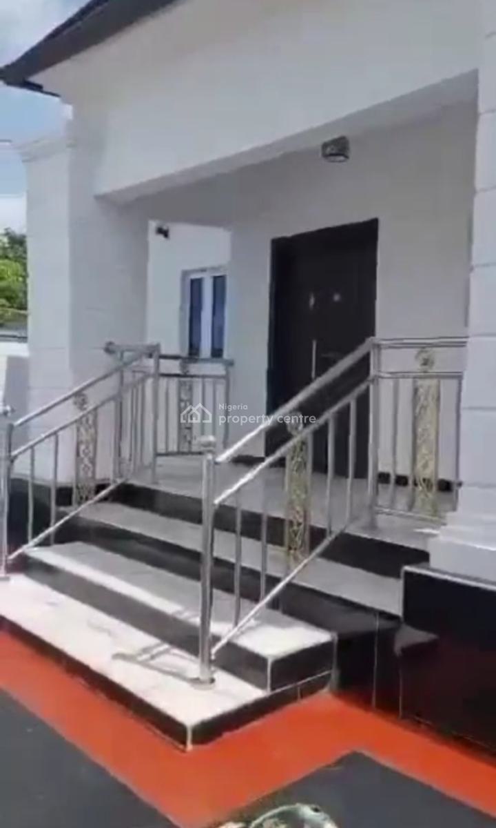 Super Standard 3flats of 2bedroomd Each All Rooms Masters Wit Pop, Location: Off Sapele Road By Back of Liberty Hotel Zion Road ,b/c, Benin, Oredo, Edo, House for Sale