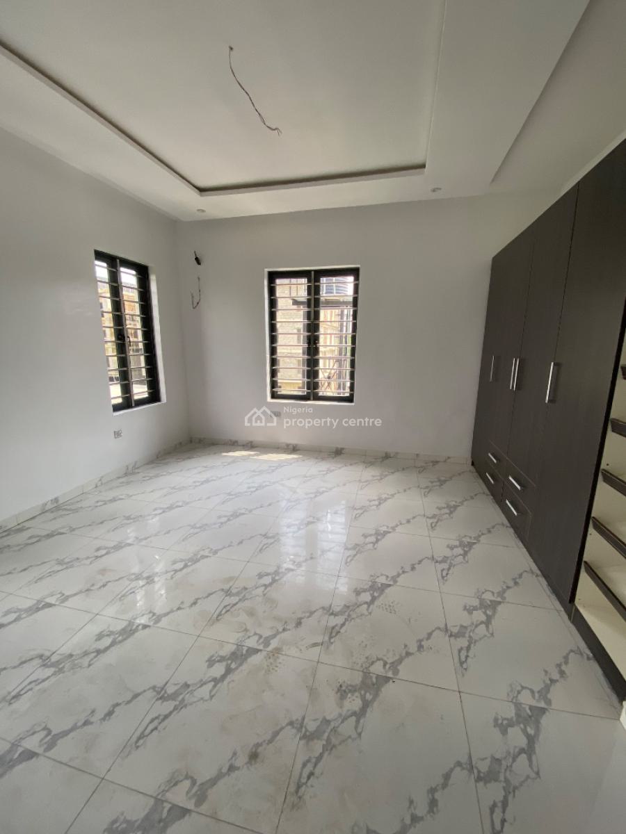 5 Bedroom Semi Detached House, Off Oduduwa Crescent, Ikeja Gra, Ikeja, Lagos, Semi-detached Duplex for Rent