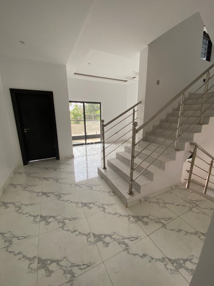 5 Bedroom Semi Detached House, Off Oduduwa Crescent, Ikeja Gra, Ikeja, Lagos, Semi-detached Duplex for Rent