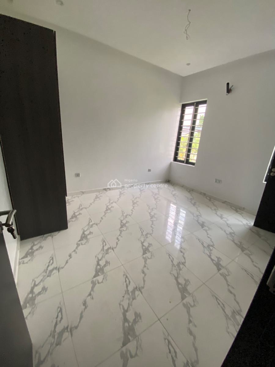 5 Bedroom Semi Detached House, Off Oduduwa Crescent, Ikeja Gra, Ikeja, Lagos, Semi-detached Duplex for Rent