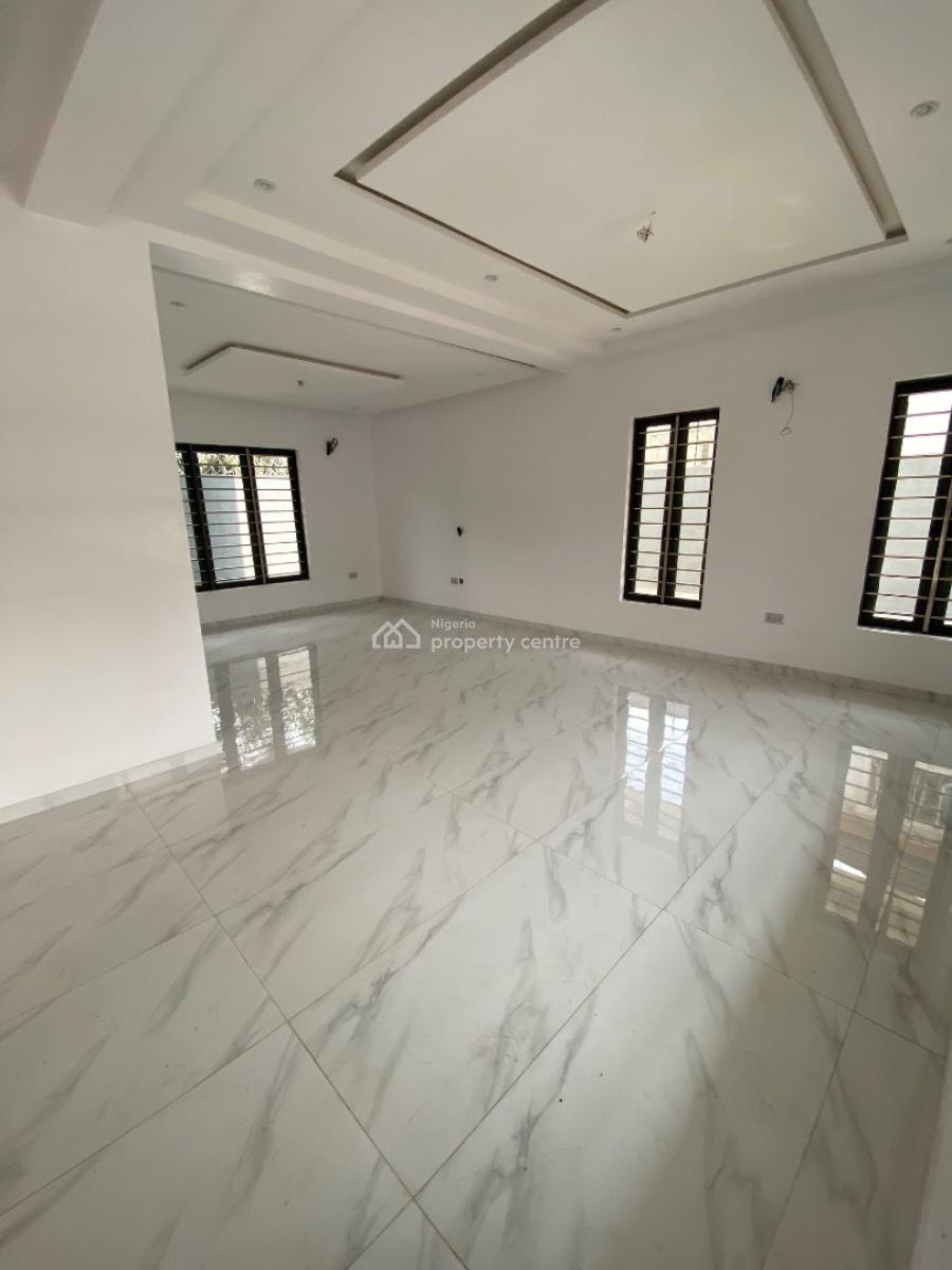 5 Bedroom Semi Detached House, Off Oduduwa Crescent, Ikeja Gra, Ikeja, Lagos, Semi-detached Duplex for Rent