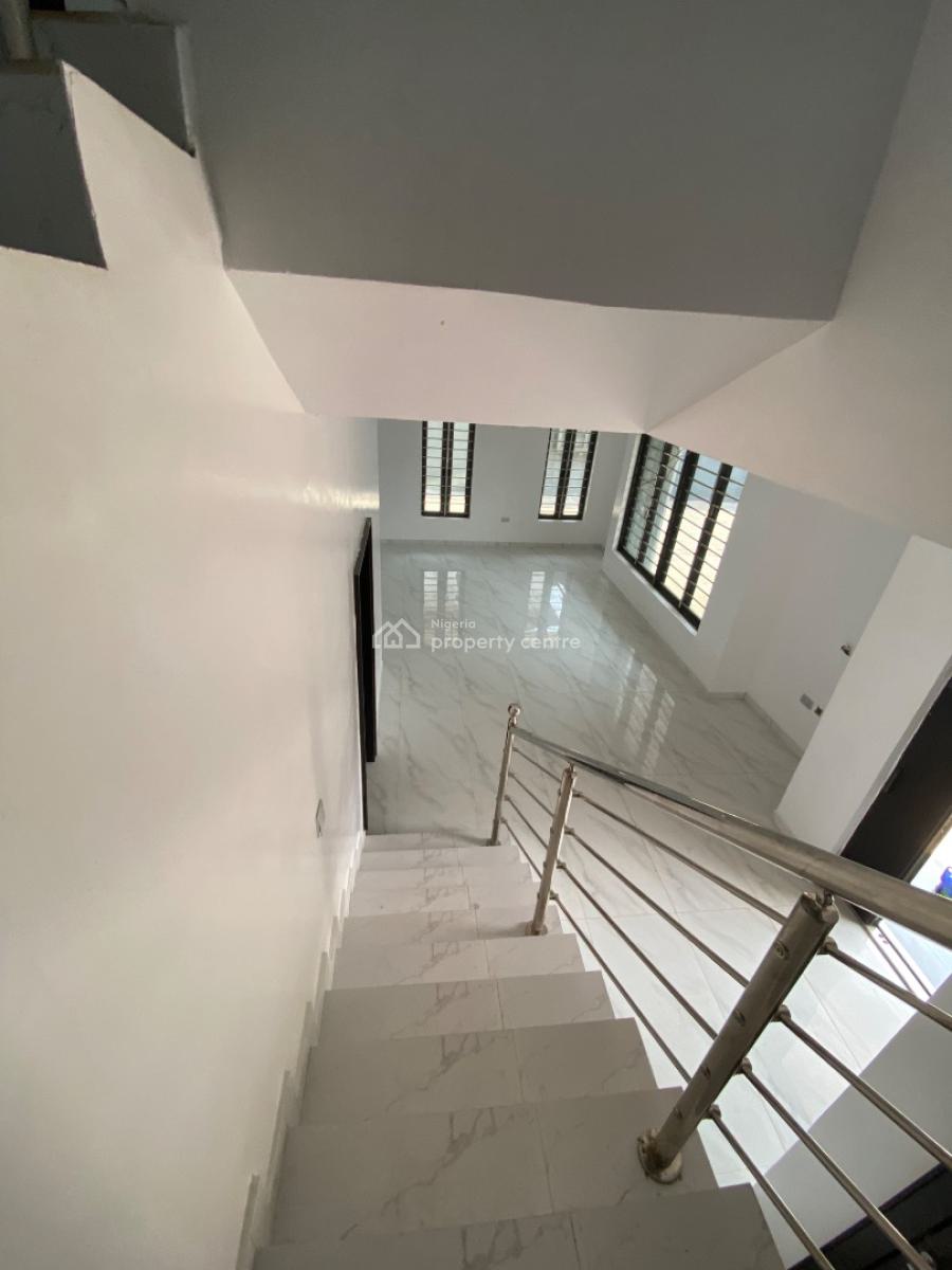 5 Bedroom Semi Detached House, Off Oduduwa Crescent, Ikeja Gra, Ikeja, Lagos, Semi-detached Duplex for Rent