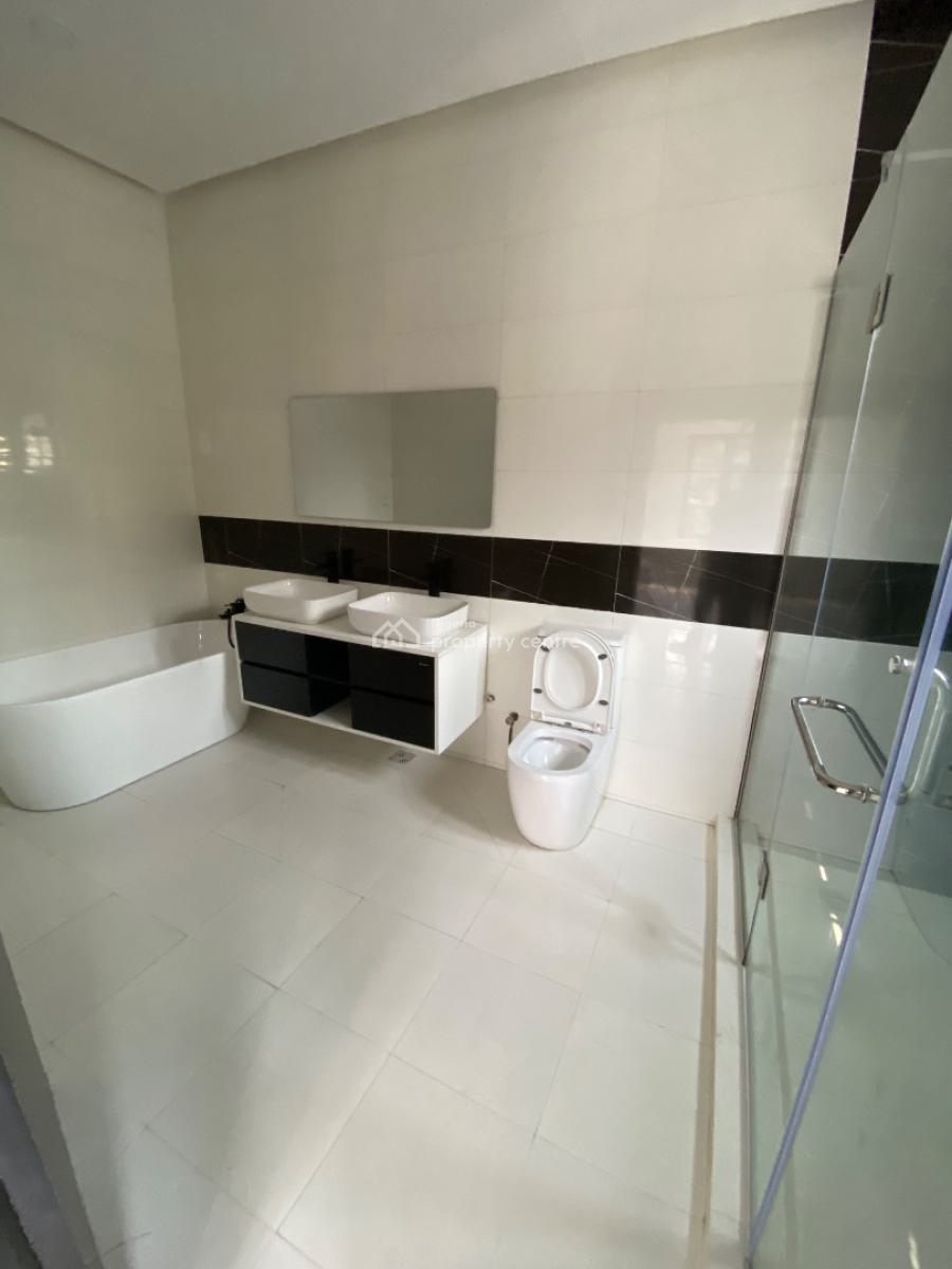 5 Bedroom Semi Detached House, Off Oduduwa Crescent, Ikeja Gra, Ikeja, Lagos, Semi-detached Duplex for Rent