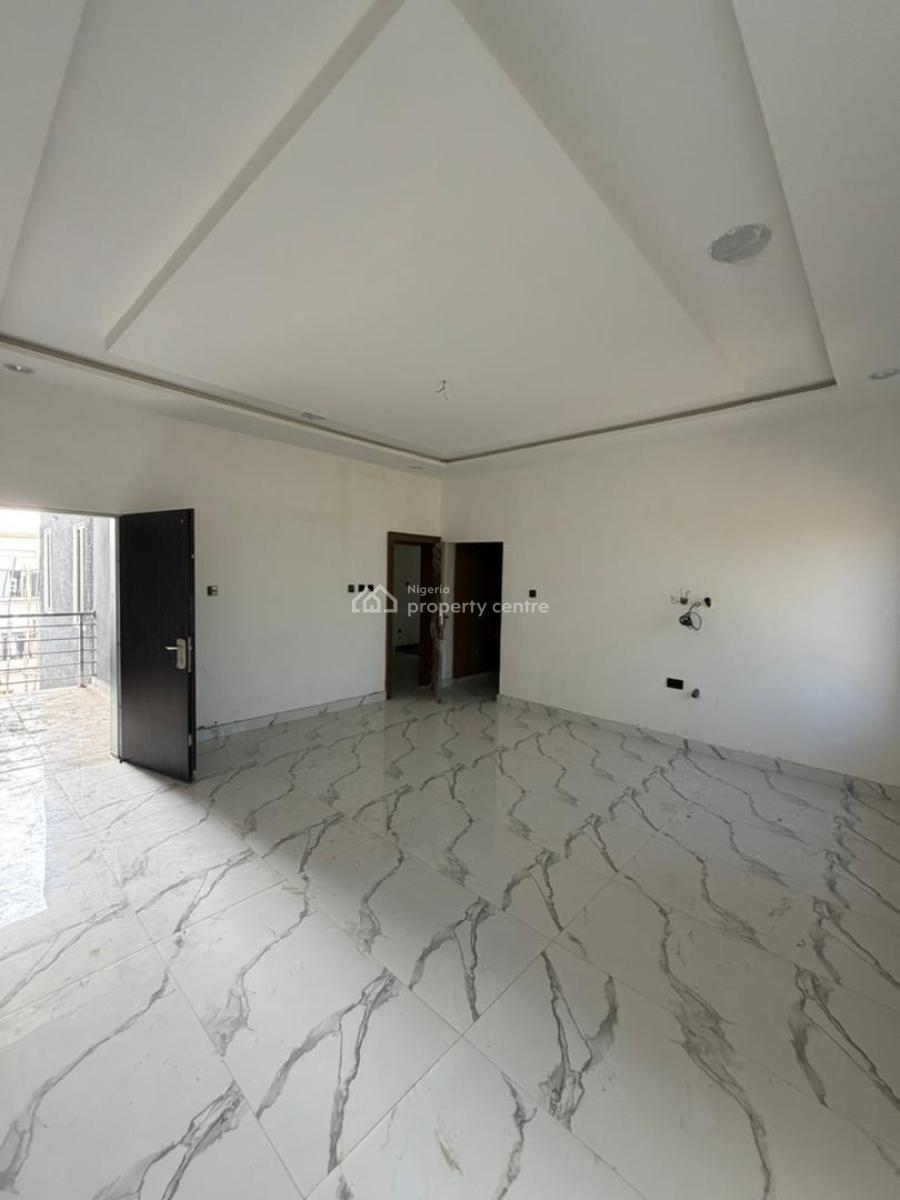 Automated 4bedroom Tarrece Duplex with Bq, Guzape, Guzape District, Abuja, Terraced Duplex for Sale